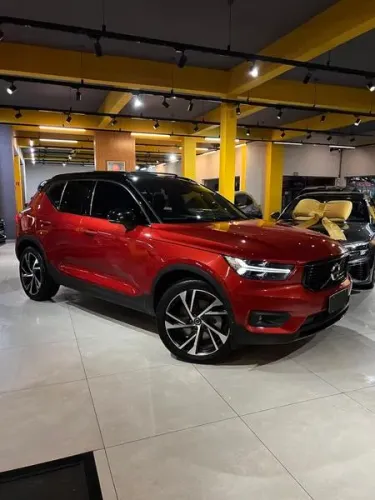Volvo XC40 XC 40 T-5 Híbrido R-design 1.5 262cv FWD 2021