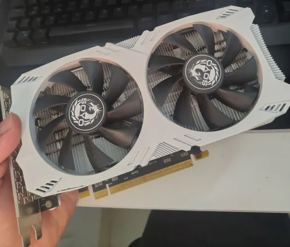 RX 5500xt 8gb withe 