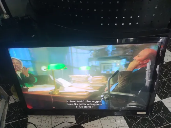 Vendo tv lg 55 polegadas top de linha em estado de nova obs. Nao e smartv R$ 950,00