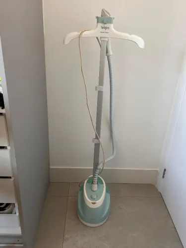 Passadeira a Vapor - 220V