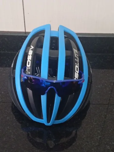 Capacete absolute mais óculos esportivo 