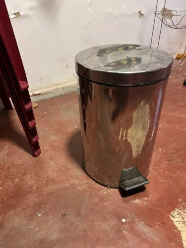 Lixeira em inox 20L