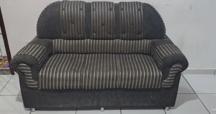 Vende-se sofá 