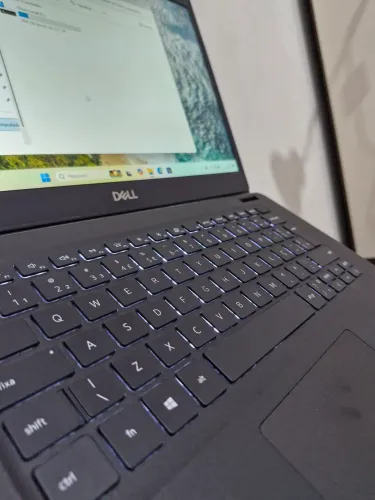 Notebook dell 3410 i3 10a 8GB 256 nvme