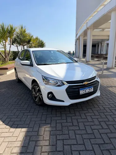Chevrolet Onix Hatch LT 1.0 12V Flex Mec. 4P 2024
