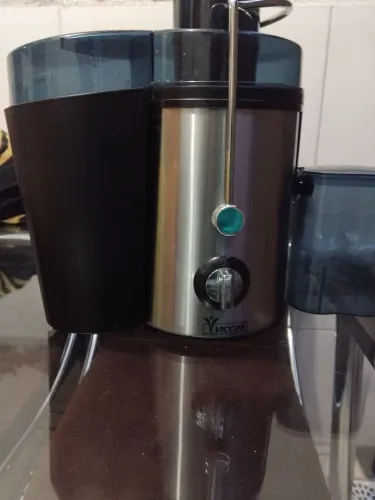 Juicer centrifuga viccoli