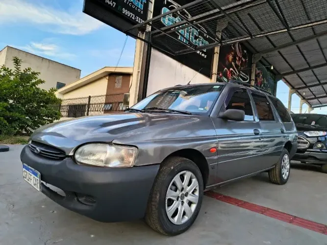 Ford Escort S.W GL 1.8i 16V 2000