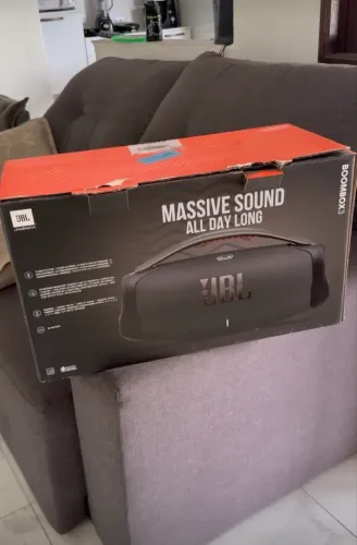 Bombox 3