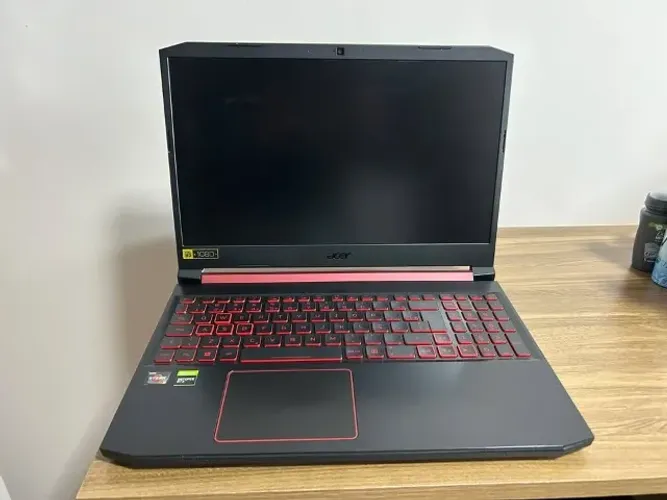Acer Nitro 5 Ryzen 5 GTX 1650 8GB - Com Defeito na Placa-Mãe