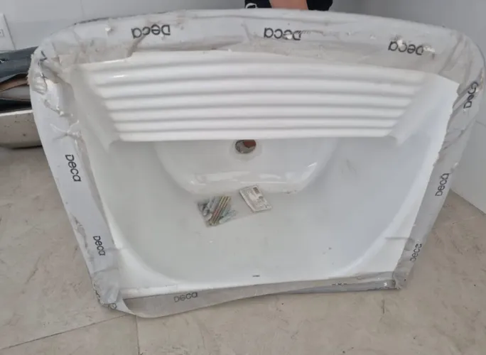 TANQUE DE LOUÇA DECA 40 LITROS
