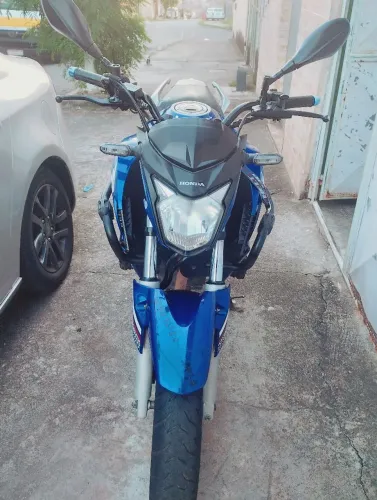 Cb Twister 250f 2022 preço abaixo da Fipe tudo ok só tranferir