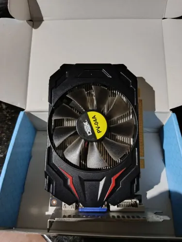 Placa de Vídeo 2GB
