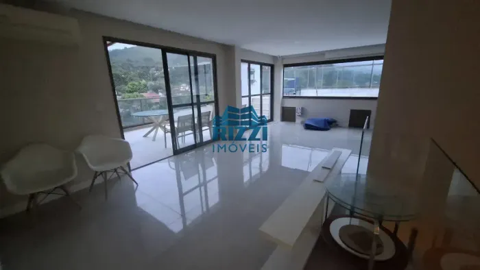 COBERTURA DUPLEX DE ALTO PADRÃO 256 m² 4 SUÍTES 3 VAGAS