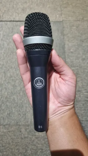 Microfone AKG D5