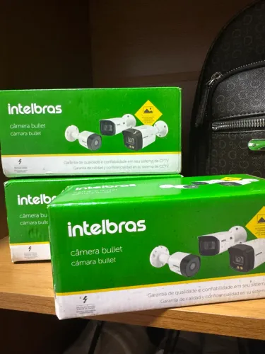 3 câmeras intelbras novas 