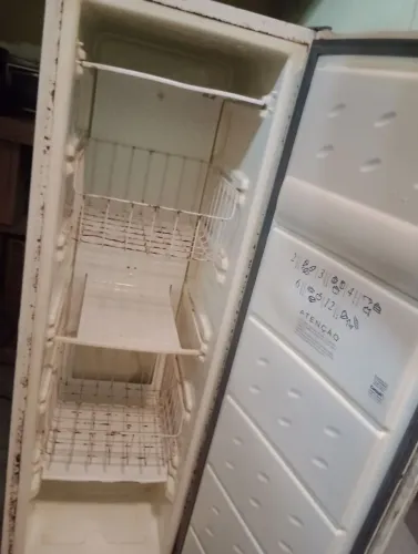 Freezer 280 lts