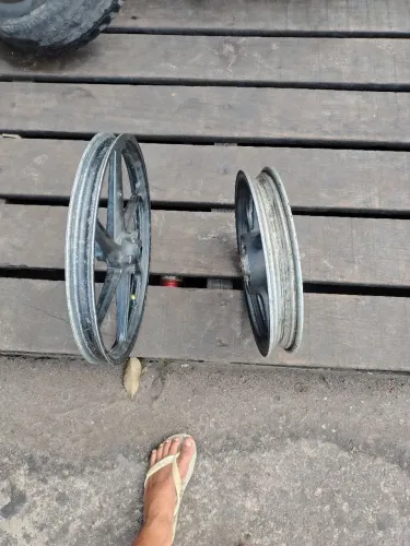 Roda liga leve freio a disco para todos os tipos de biz