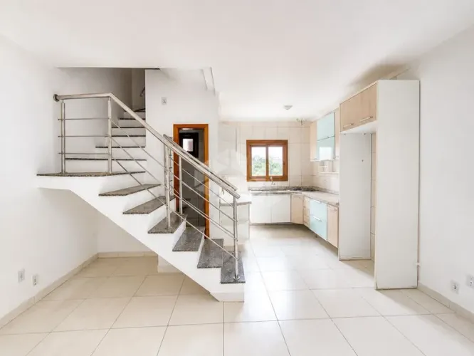 Casa em Condomínio 120M² - para Alugar