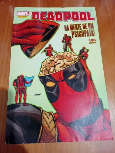HQ e Clássical comics usado