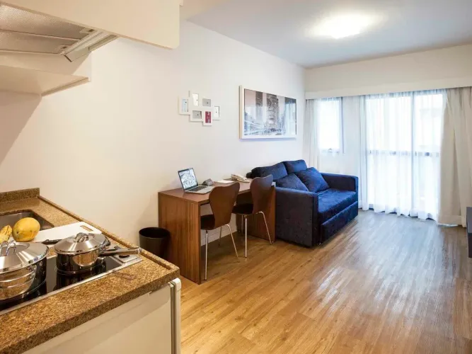 Flat Adágio Itaim 33m² 1 dormitório 1 vaga para locação com entrada imediata.