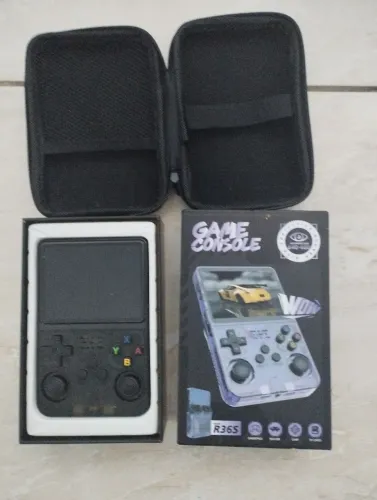 CONSOLE R36S ORIGINAL