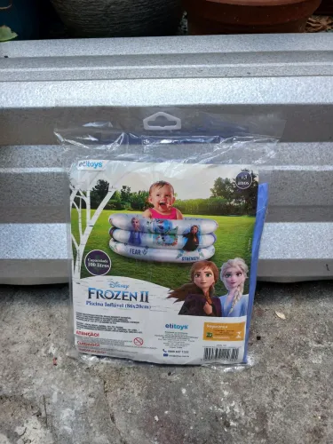 Piscina frozen