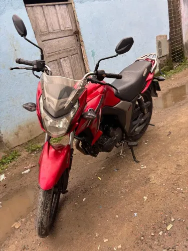 DK 150 Único dono Moto bem conservada