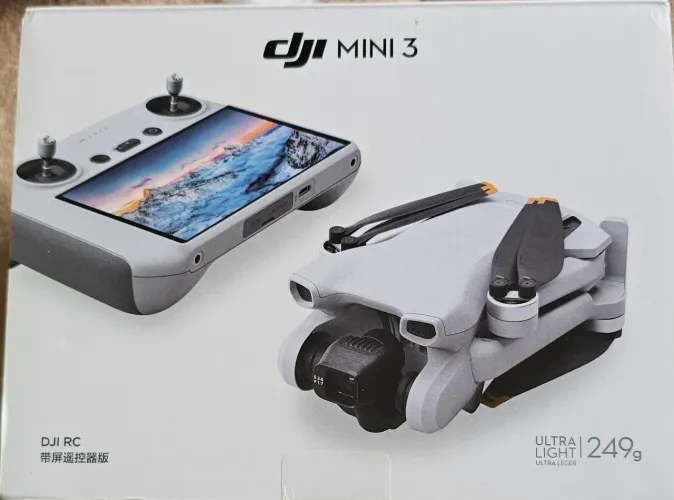 Drone Dji mini 3 controle com tela.