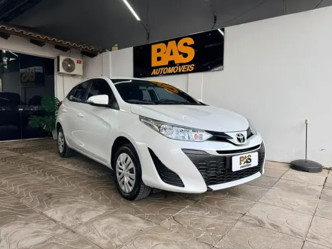 Toyota Yaris Live 1.3 Flex 16V 5P AUT 2022