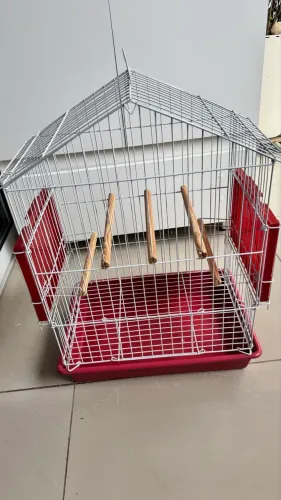 Vendo Gaiola para pássaros e calopsitas 