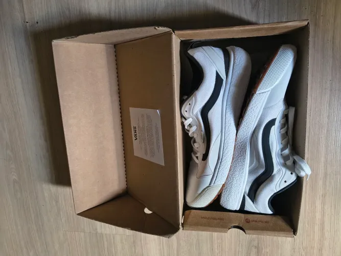 Vans Ultrarange Exo White - Tam 42 - Original e em Excelente estado!
