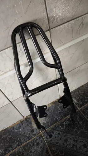Suporte Baú GIVi Triumph Bonneville
