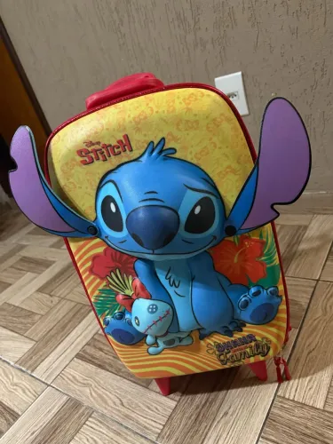 Mochila escolar rodinha Stitch