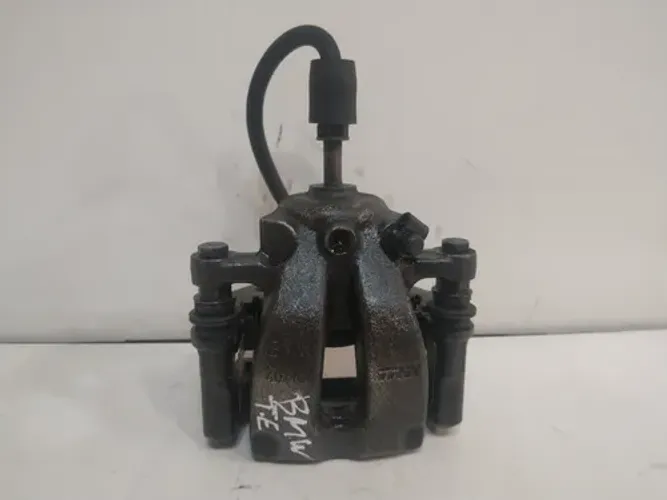Pinça Traseira Esquerda Bmw 320i 2.0 2007 2008 A 2011