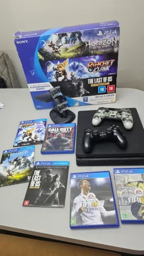PS4 slin 500 gb + 2 manetes + 6 jogos + carregador duplo