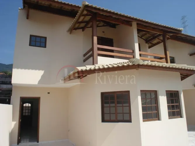 Sobrado a Venda na Praia do Pontal da Cruz em Condominio Fechado