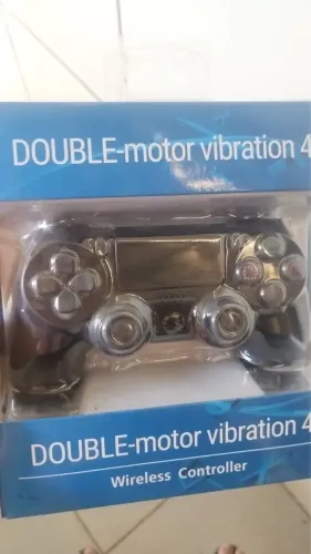 Vendo um controle de Ps4 novo