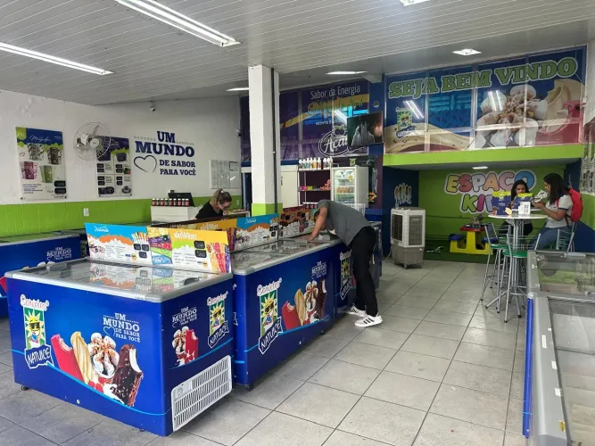 Passo sorveteria em funcionamento - Natuice Tanque