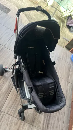 Carrinho de bebê
