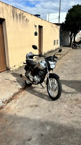 Honda CG 160 Start 2024 - Excelente Estado