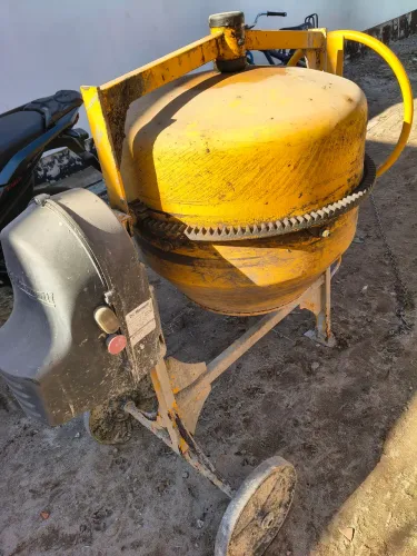 Betoneira Menegotti 120 litros 
