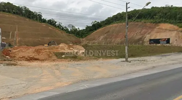 Galpão com 480m² no bairro Bateas!!!