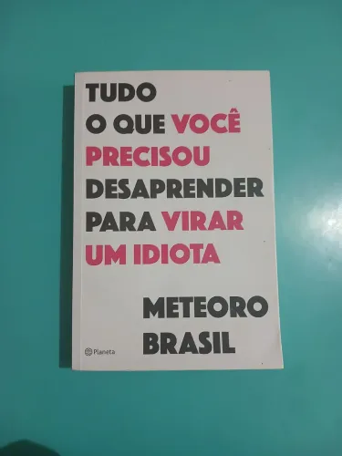 Livro da Meteoro Brasil