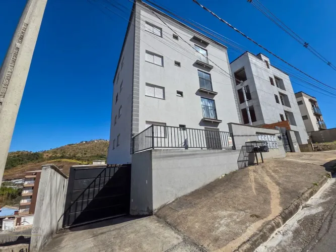 Apartamento térreo à Venda no Residencial Summer Ville, Poços de Caldas - MG