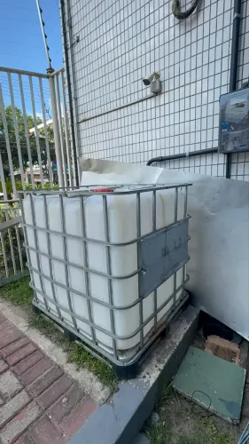 RESERVATÓRIO DE ÁGUA 1000Lt