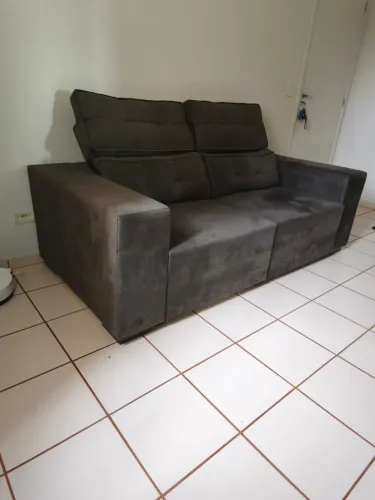 Sofá retrátil reclinável