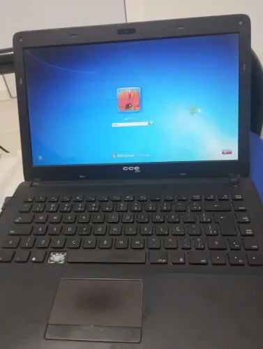 Notebook CCE info com senha 