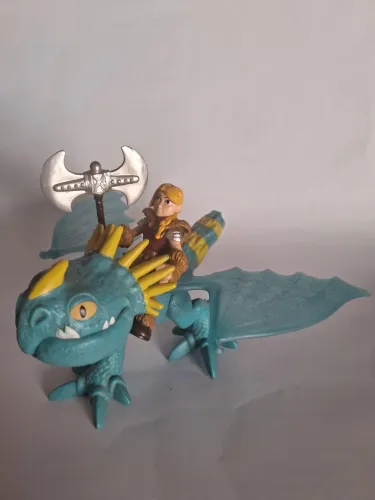 Astrid e Tempestade Como treinar seu dragao Spin Master