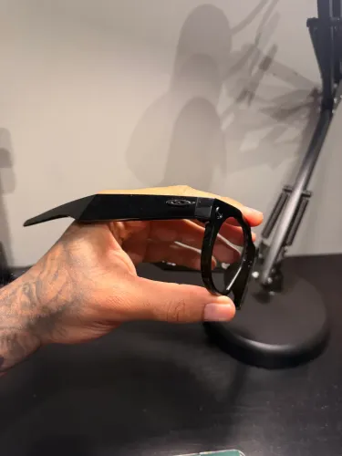 Oakley Meta HSTN