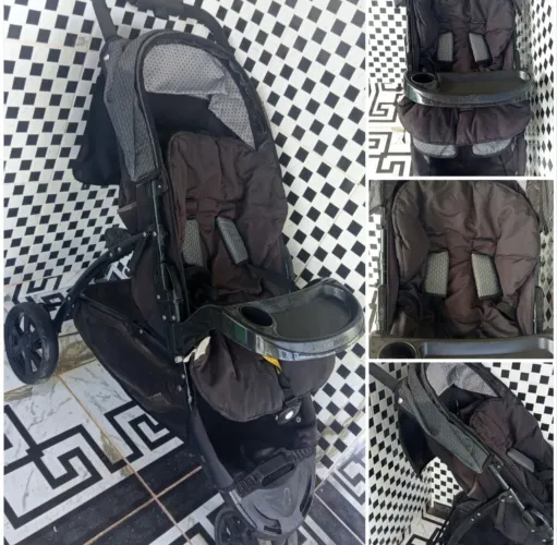 Carrinho de bebê Marca Galzerano 